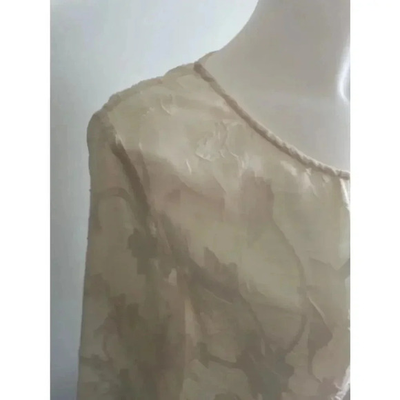 Women's J. Jill Ivory Embroidered Blouse Size M‎ EUC Like New - Picture 2 of 8